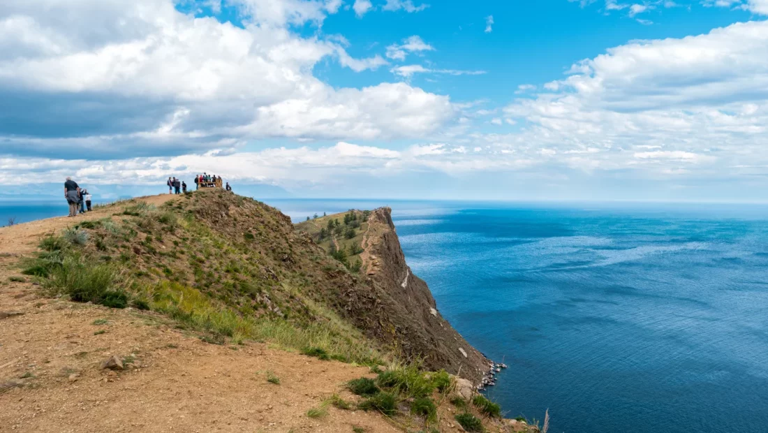 Панорама Байкала с мыса Хобой