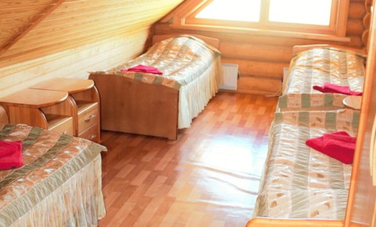 Четырехместный номер 2 этаж "Охотничий дом" 1 человека/2 человека/3 человека/4 человека
