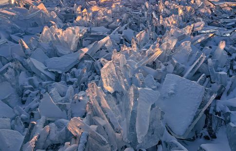 Однодневный тур на Лёд Байкала февраль-март 2025